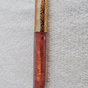 Estee lauder - lip gloss - NEW